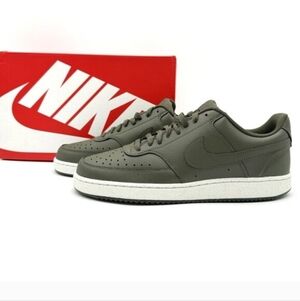Nike Men's Olive Green Sneakers